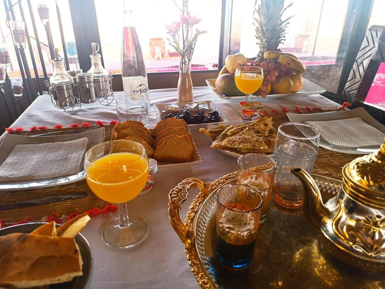 Merzouga Traditional Luxury Camp Eksteriør bilde